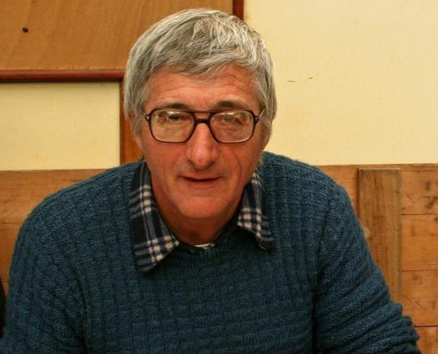 Profil de Cecil